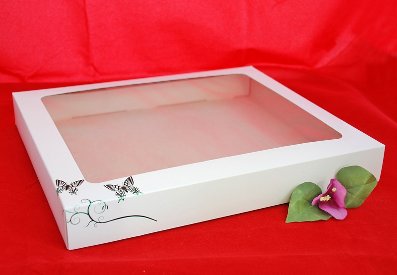 Krabice 302504 s ražbou Zelení motýlci - 1kg 