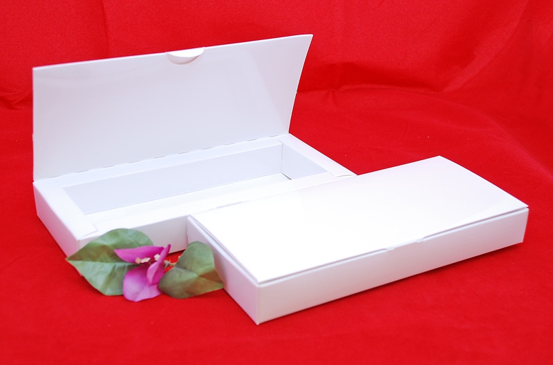 Bonboniérová krabice 2110 Divadelní - bílá 