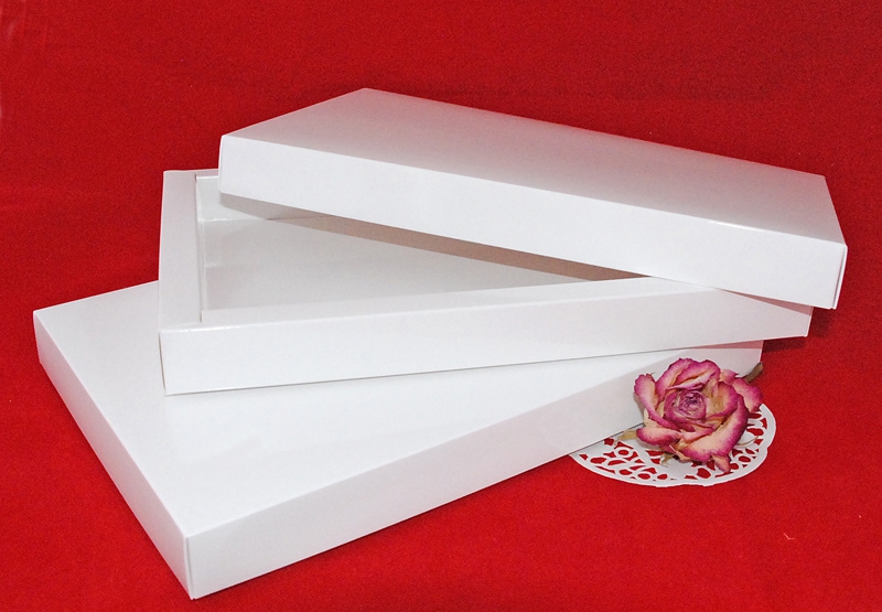 Bonboniérová krabice 3020 - bílá lesklá