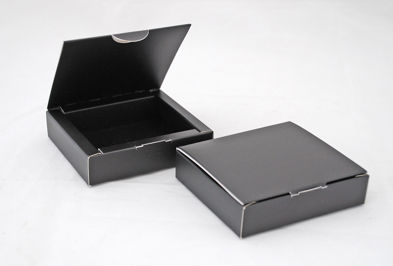 Bonboniérová krabice čtyřpralinková - černá